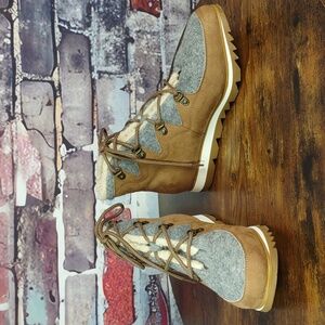 Sonoma Lace-Up Ankle Boots